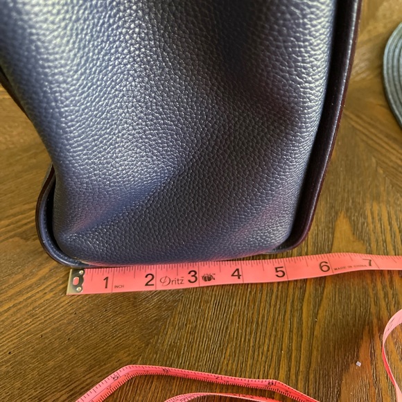 Kate Spade Navy Bag - Picture 4 of 7